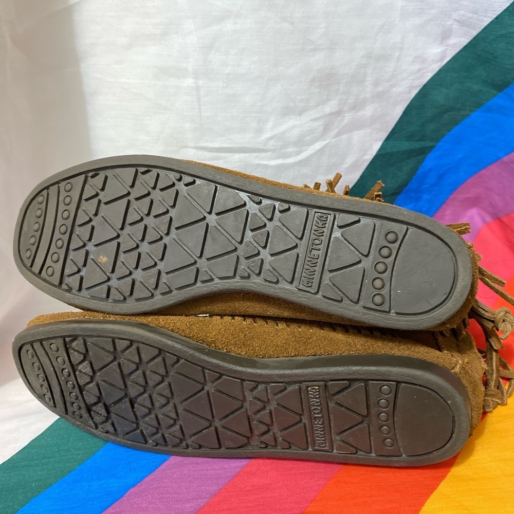Minnetonka 299 Back-Zip Boots 🤎 - Picture 5 of 8